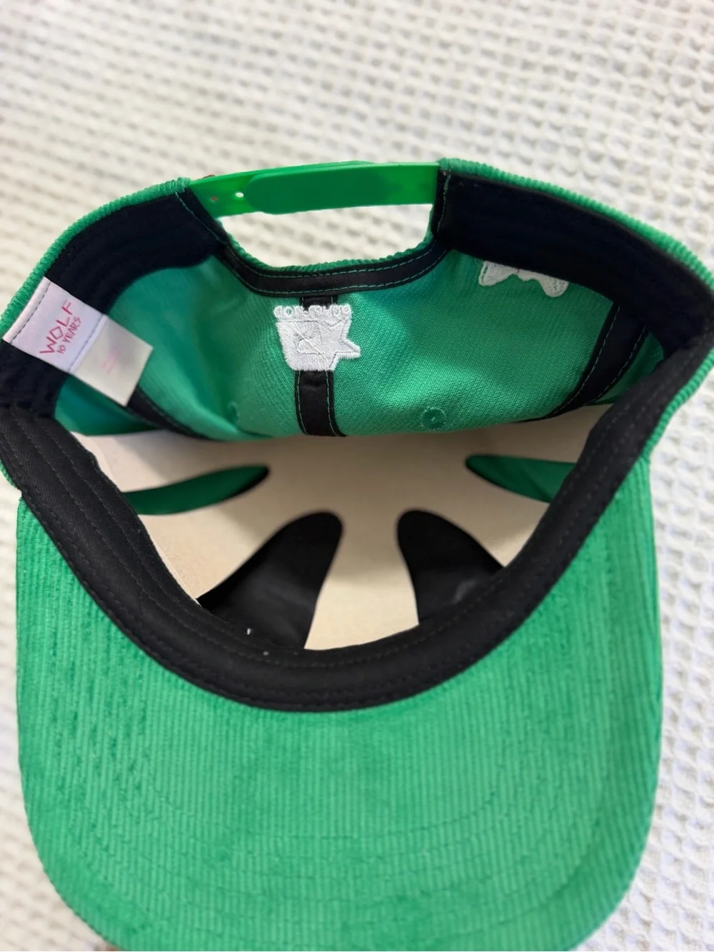 NEW Green 'GOLF' Corduroy Cap
